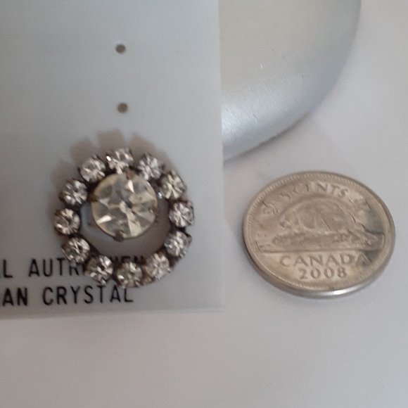 Austrian Crystal Earrings - Picture 5 of 5